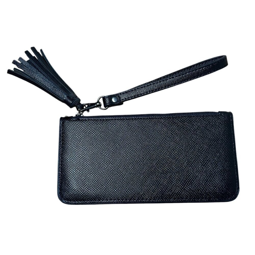 NWOT Pebbled Black Leather Wallet Clutch Wristlet with Tassel and zipper detail
